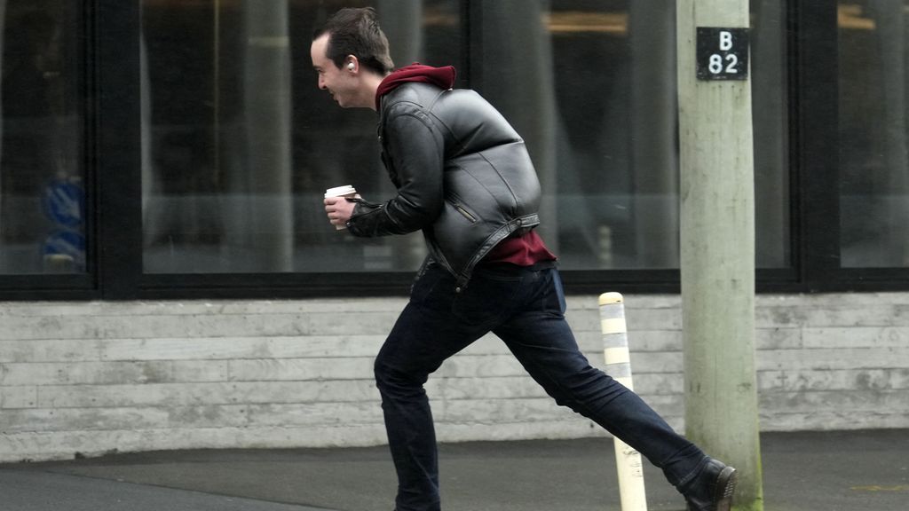 Noodtoestand en duizenden evacuaties in Nieuw-Zeeland om naderende storm