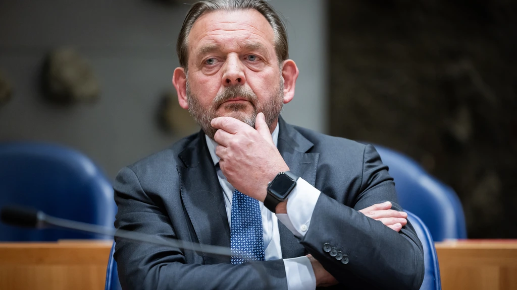 Nationale ombudsman: overheid weet wie hulp nodig heeft, maar grijpt niet in