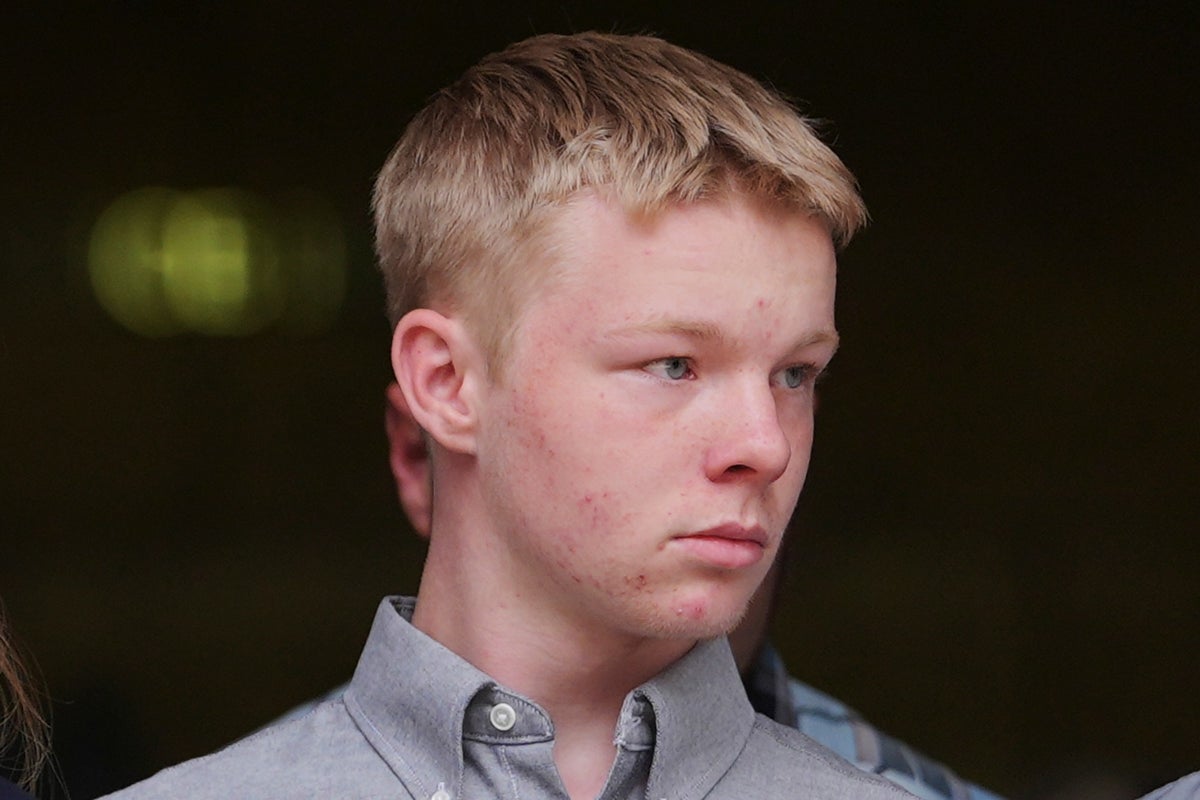 Teen charged with murdering stepsister on Carnival cruise remains free for now