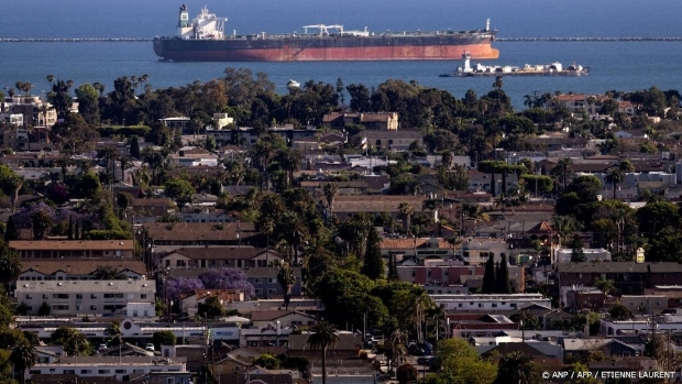 Olieprijs weer boven 100 dollar na mislukte vredesbesprekingen