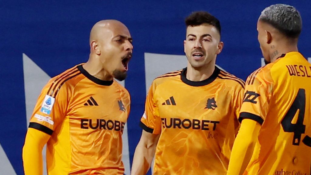 Trefzekere Malen met Roma onderuit bij Como, dat droomt van Champions League