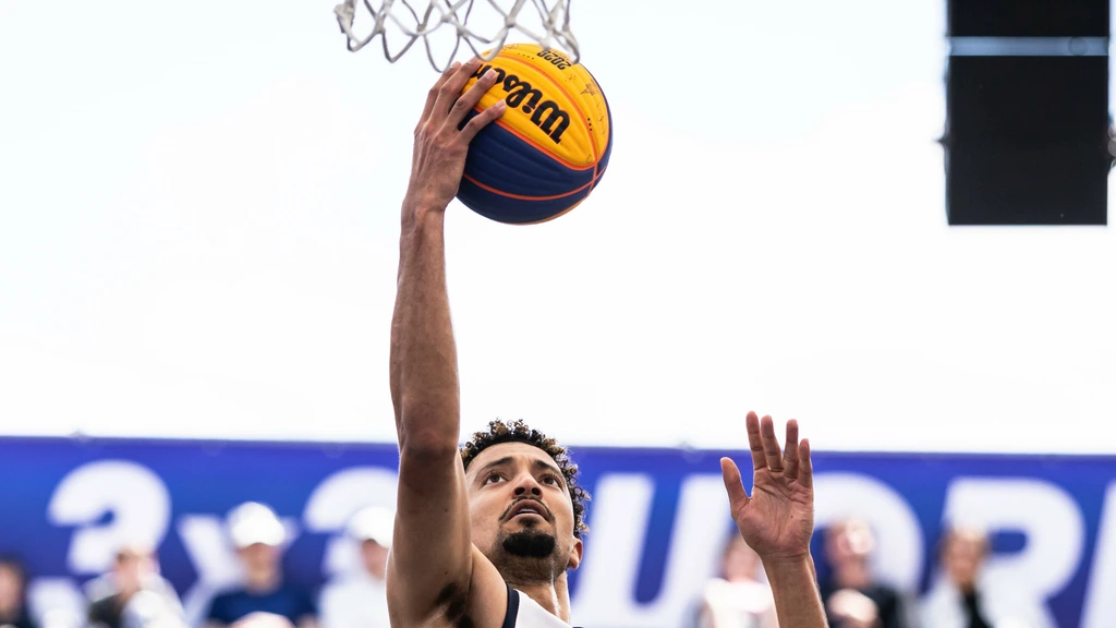 Oranje 3x3-basketballers voor het eerst onderuit op WK, tussenronde lijkt volgende stap