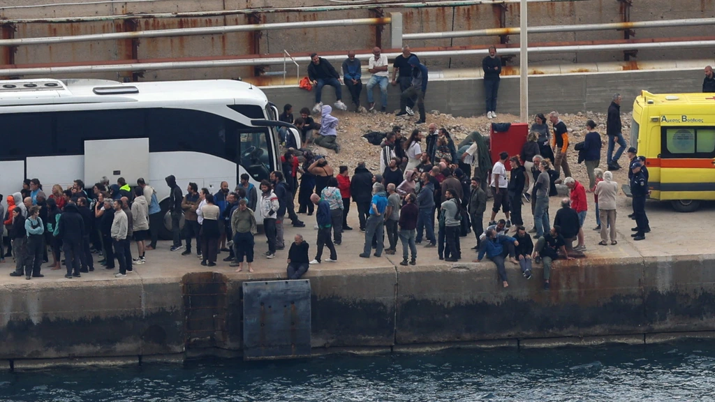 Bijna alle activisten Gaza-flotilla vrij, twee leden naar Israël voor verhoor