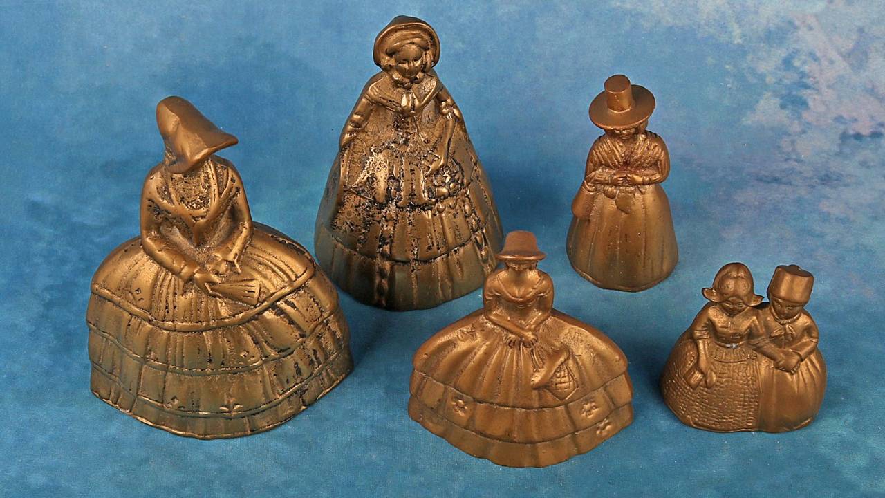 5 Victoriaanse dames rinkelen bij kringloop in Breda: 'Charmant geheel'