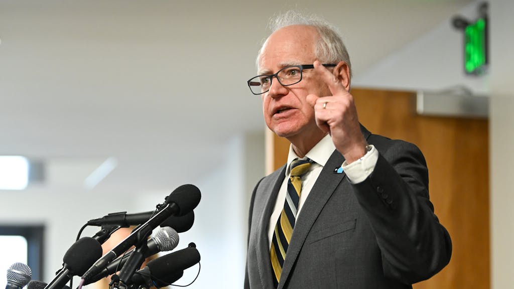 Amerikaans ministerie van Justitie start strafrechtelijk onderzoek naar gouverneur Tim Walz