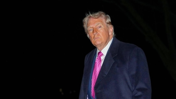 WSJ: Trump wil einde oorlog, ook zonder opening Straat van Hormuz