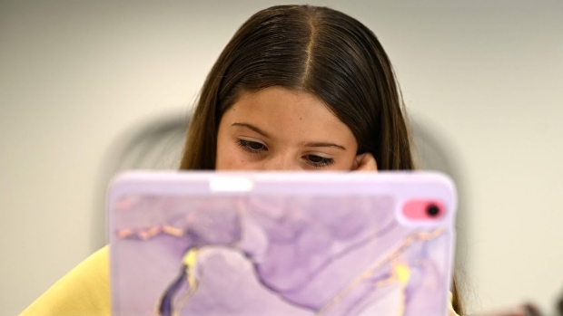 4,7 miljoen accounts offline door Australisch socialemediaverbod