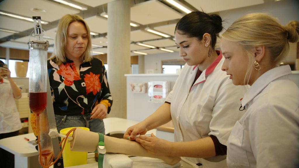Zorgopleidingen zetten rem op toelating vanwege tekort aan stageplekken