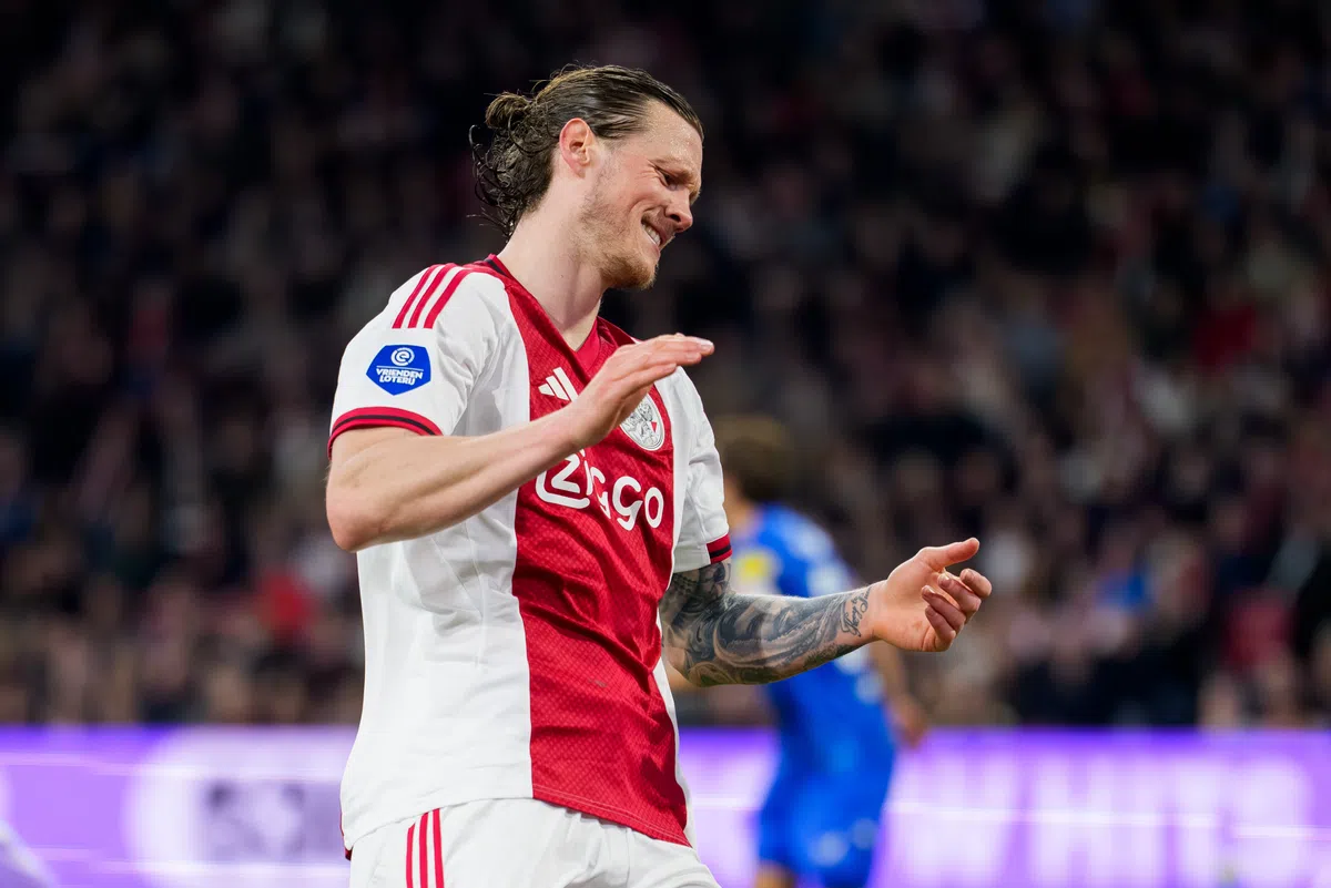 Opstelling Ajax: García passeert Gloukh, Weghorst ontbreekt tegen PSV