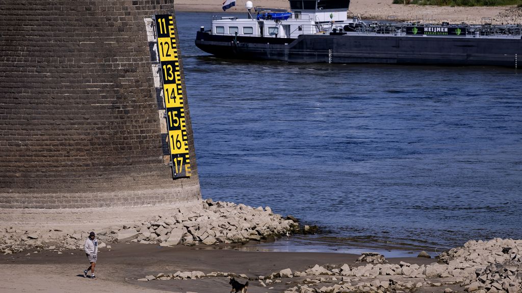 Op het water is het al augustus of later: 'De rivierstanden zakken heel snel weg'