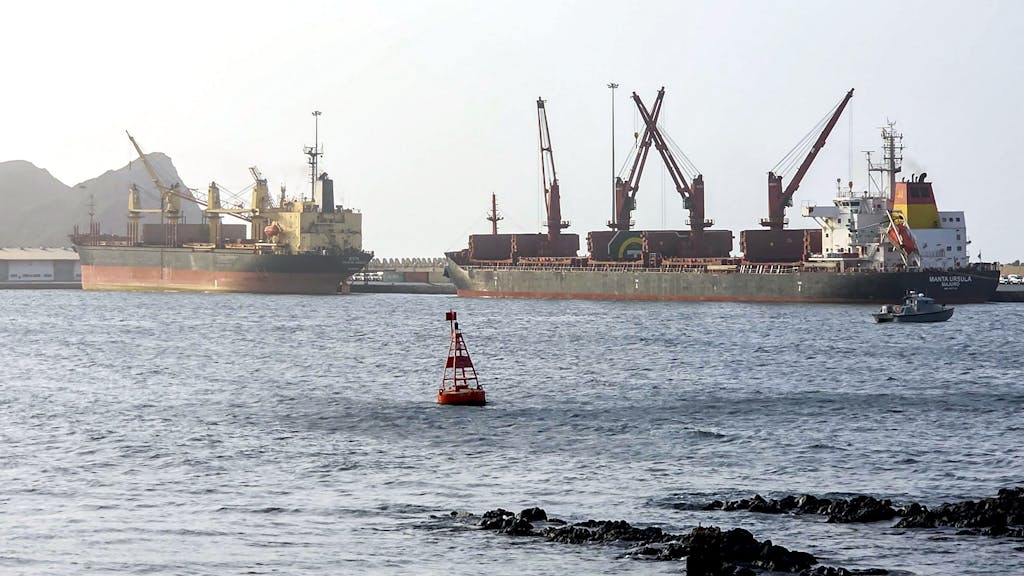 Iran meldt overeenkomst met Oman over scheepvaartroute Straat van Hormuz