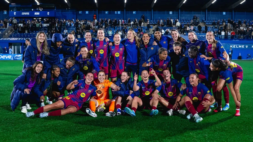 Oranje-international Brugts voor derde keer op rij landskampioen met Barcelona