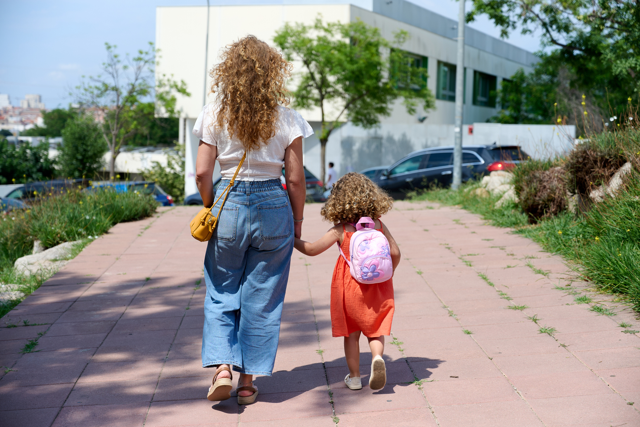 Nina (38): ‘Onze basisschool verwacht dat ouders alles oplossen’