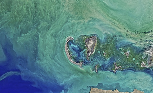 The sea that is vanishing in real time