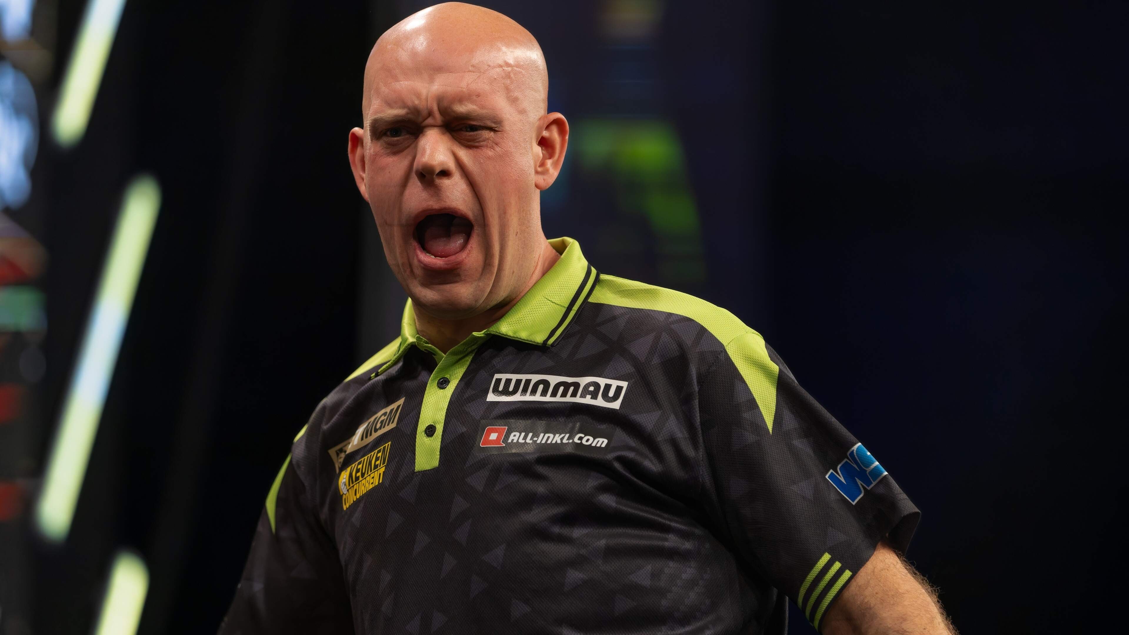 Michael van Gerwen schittert met hoge finishes, in topvorm verkerende Wessel Nijman vernederd op Austrian Darts Open