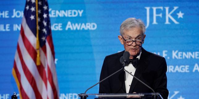 Outgoing chair Powell delivers defense of Fed independence