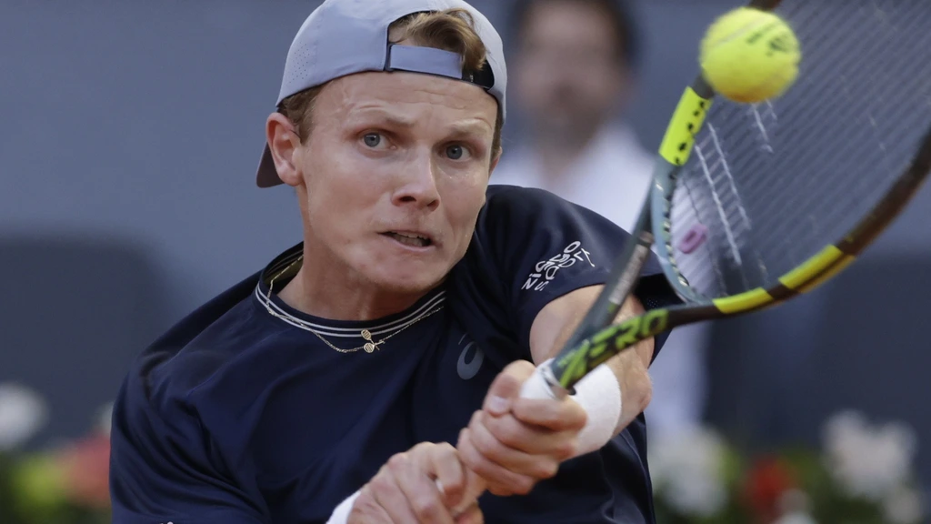 De Jong meteen uitgeschakeld in Madrid, Van de Zandschulp meldt zich af