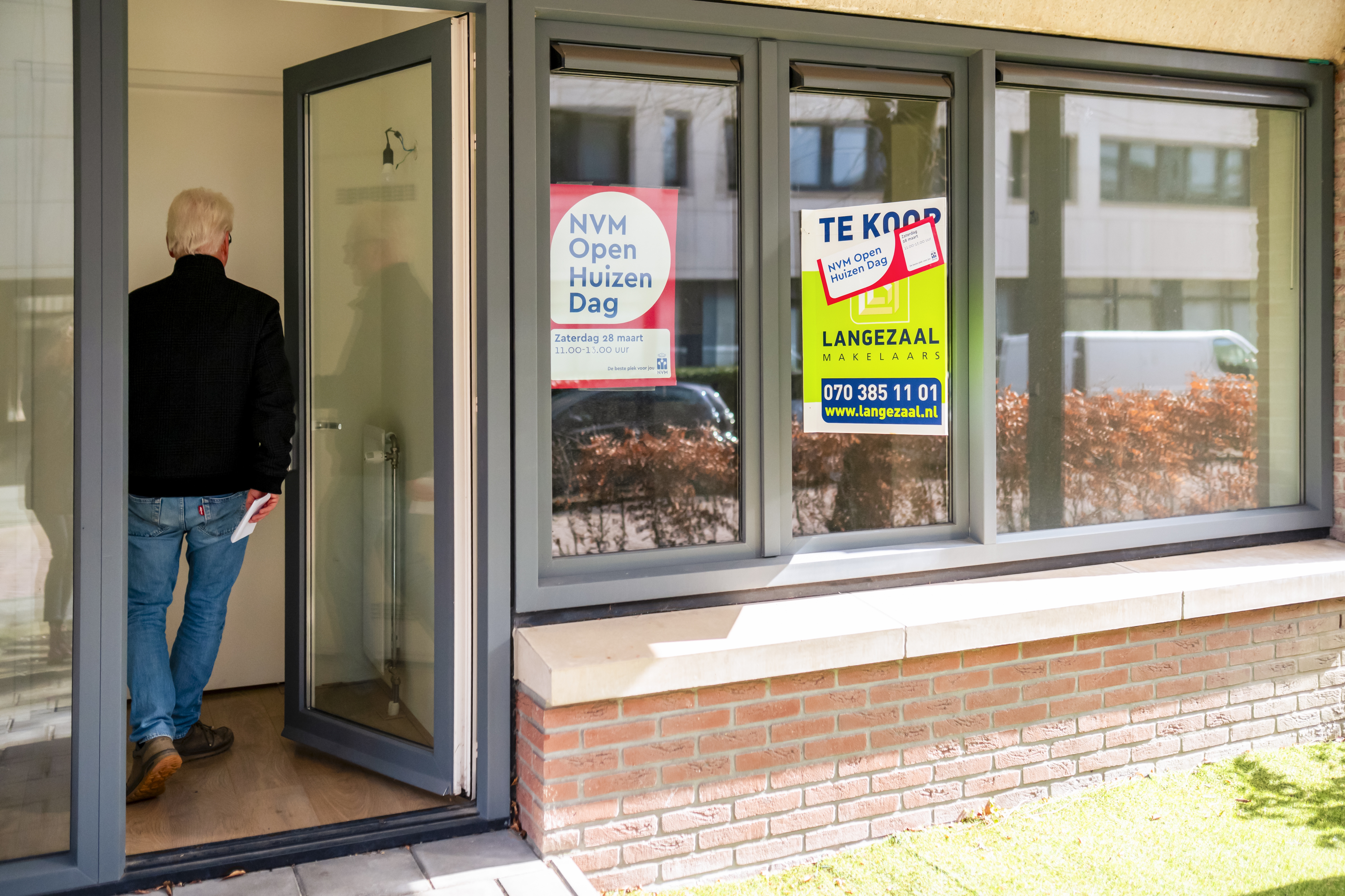 Ondanks hoge huizenprijzen worden er dit jaar waarschijnlijk meer huizen verkocht dan ooit: hoe kan dat?