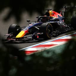 Verstappen klokt tweede tijd in training Hongarije, merkwaardige schuiver Stroll