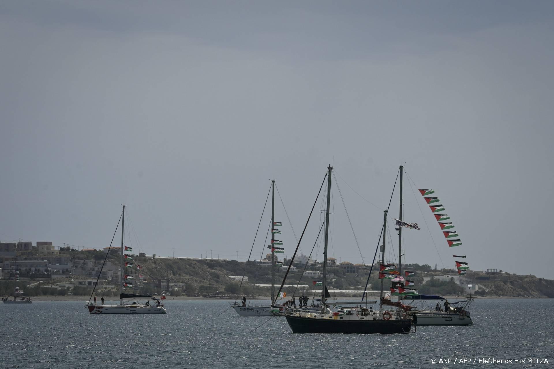 Ambassade in Griekenland staat drie Nederlanders van Flotilla bij