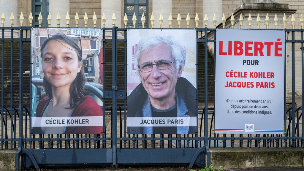 Fransen die vastzaten in Iran op weg naar huis