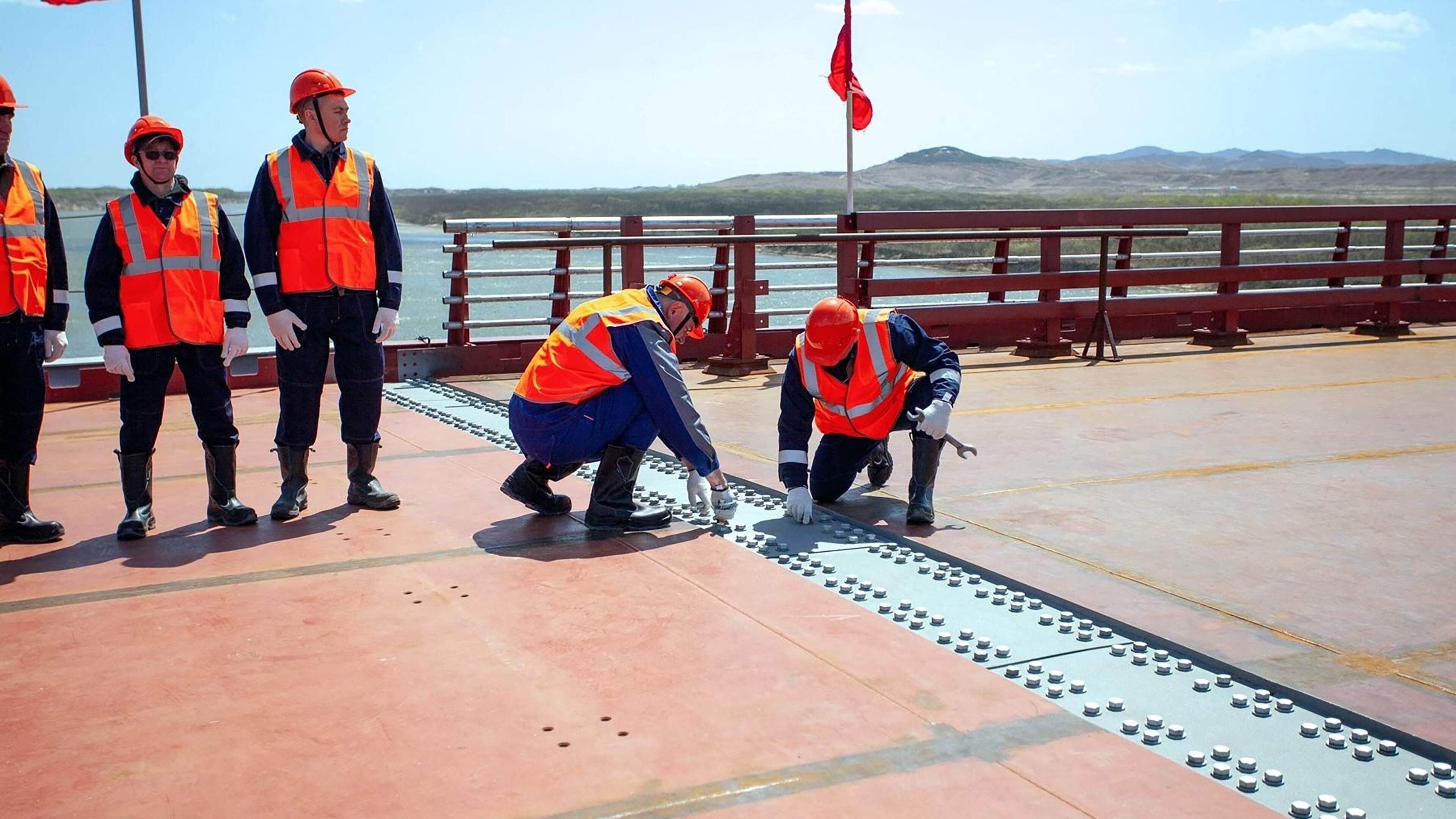 Eerste wegbrug tussen Rusland en Noord-Korea voltooid: in Zuid-Korea gaan alle alarmbellen af
