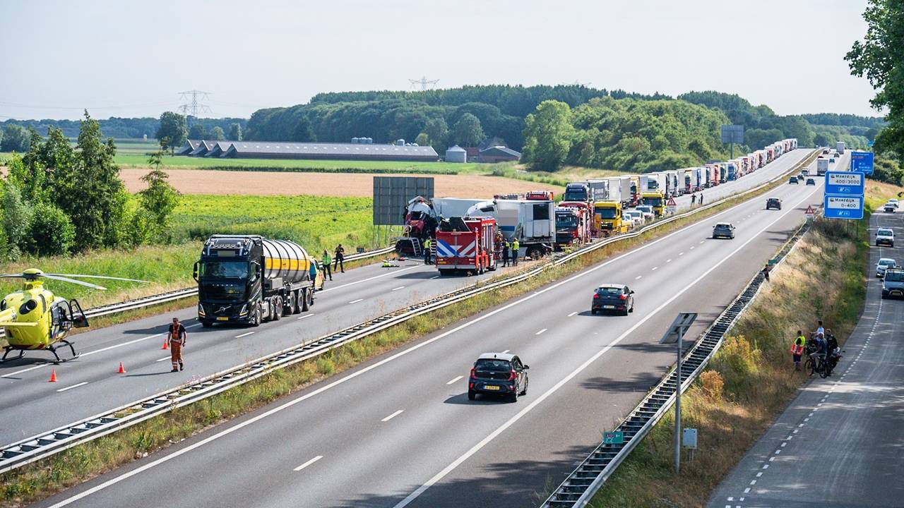 Dode bij zware crash op A17 is 19-jarige man uit Gorinchem