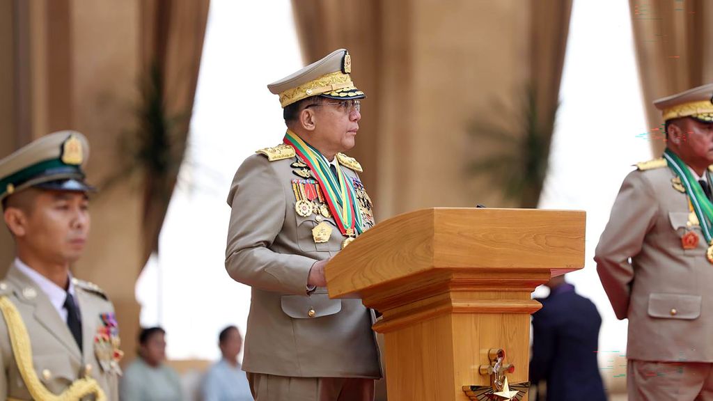 Coupleider en man achter brute burgeroorlog Myanmar nieuwe president