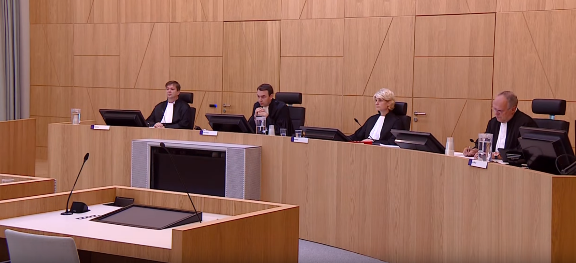 OM: man verdacht van onlinemisbruik 150 minderjarige meisjes