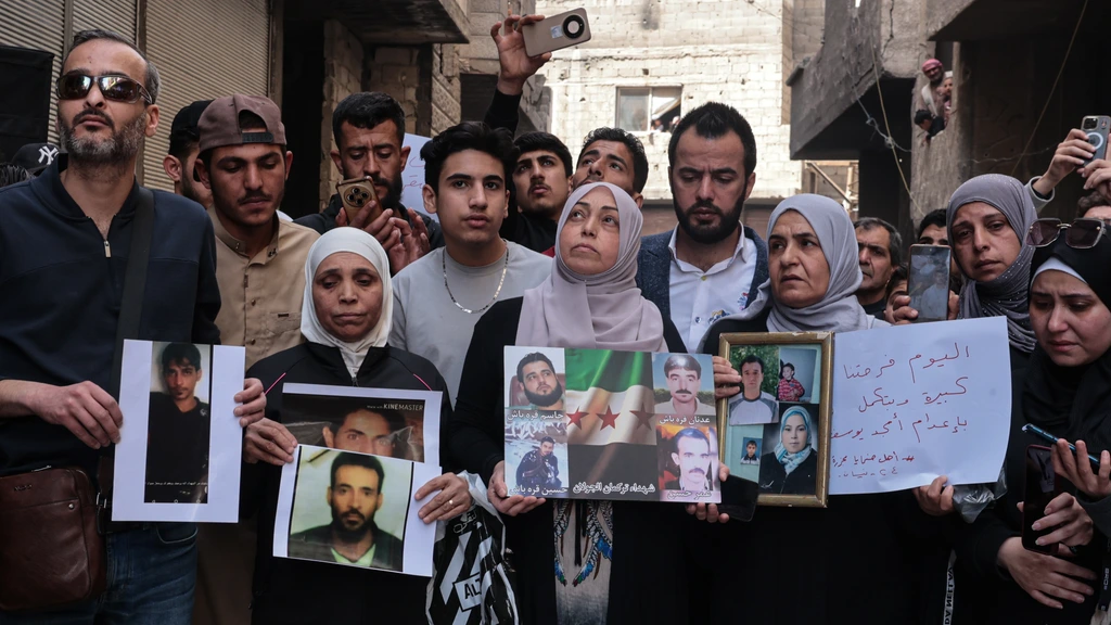 Langgezochte verdachte van Tadamon-bloedbad in Syrië gearresteerd