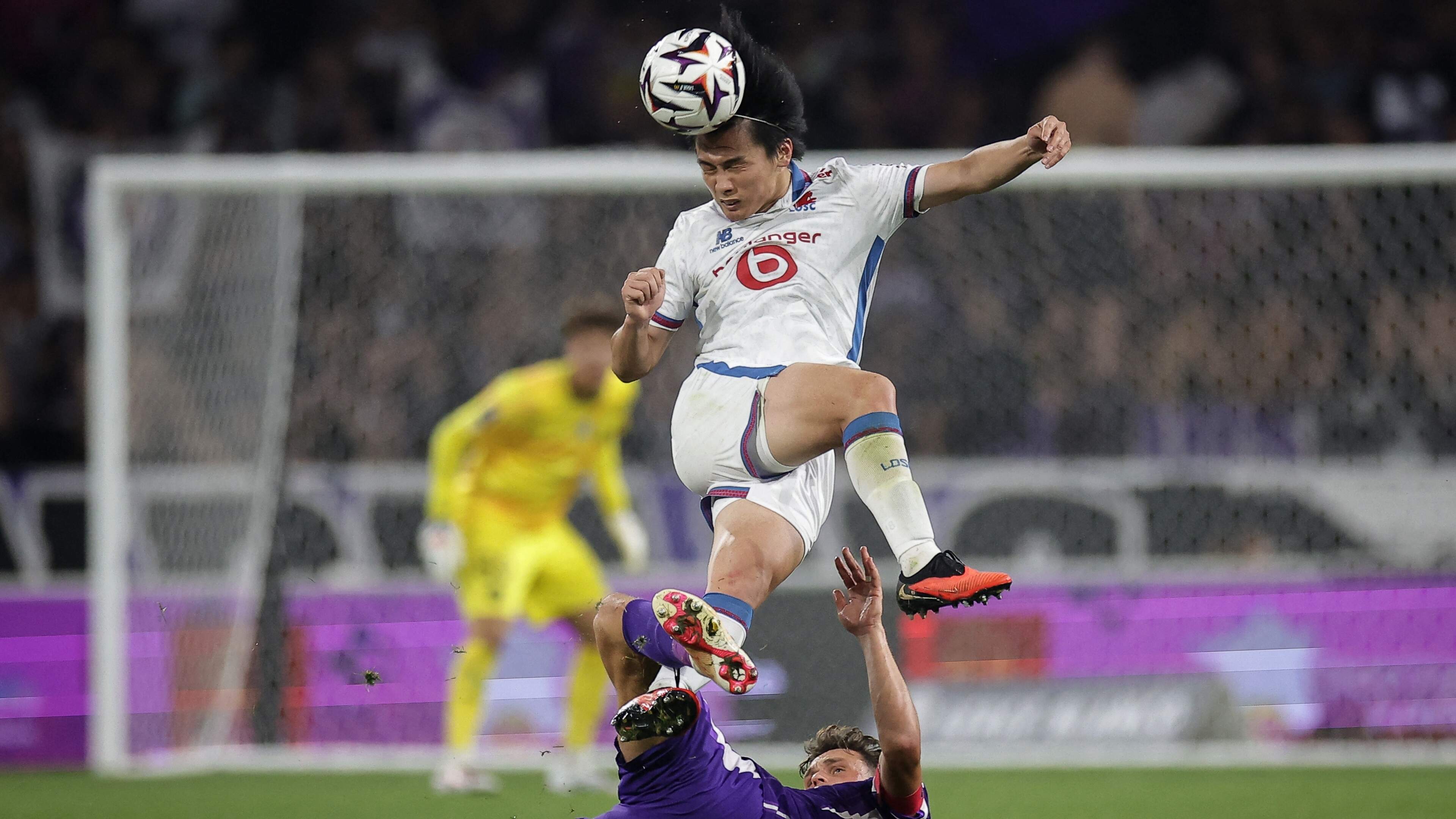 Droomdebuut Ayase Ueda: oud-Feyenoorder maakt winnende treffer en helpt Lille aan koppositie in Frankrijk
