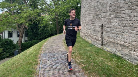 Pieter haalt alles uit de kast voor ALS-onderzoek, rent 75 kilometer in rondjes