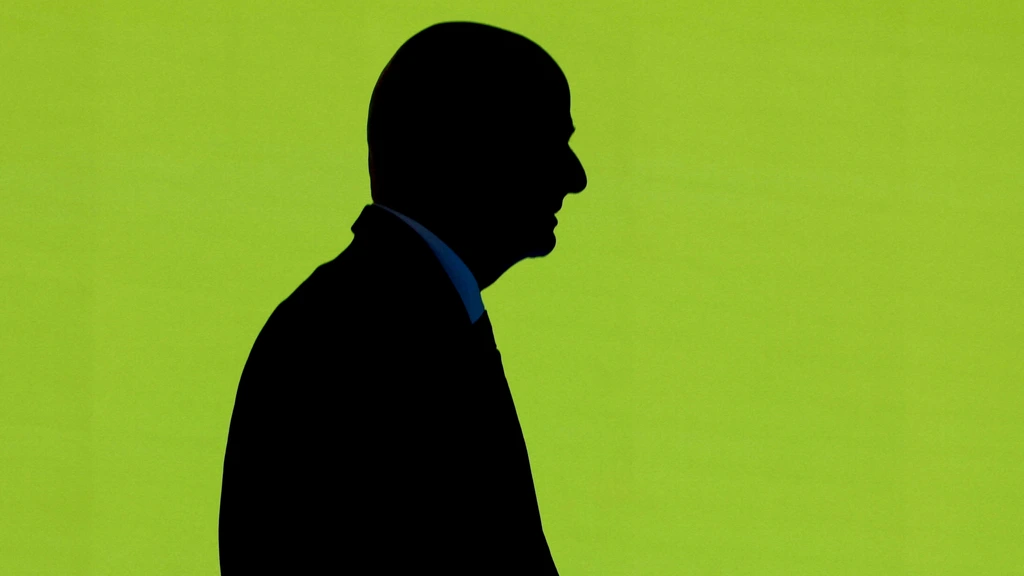 Van motie van wantrouwen is nog geen sprake, in hoeverre wankelt Infantino echt?