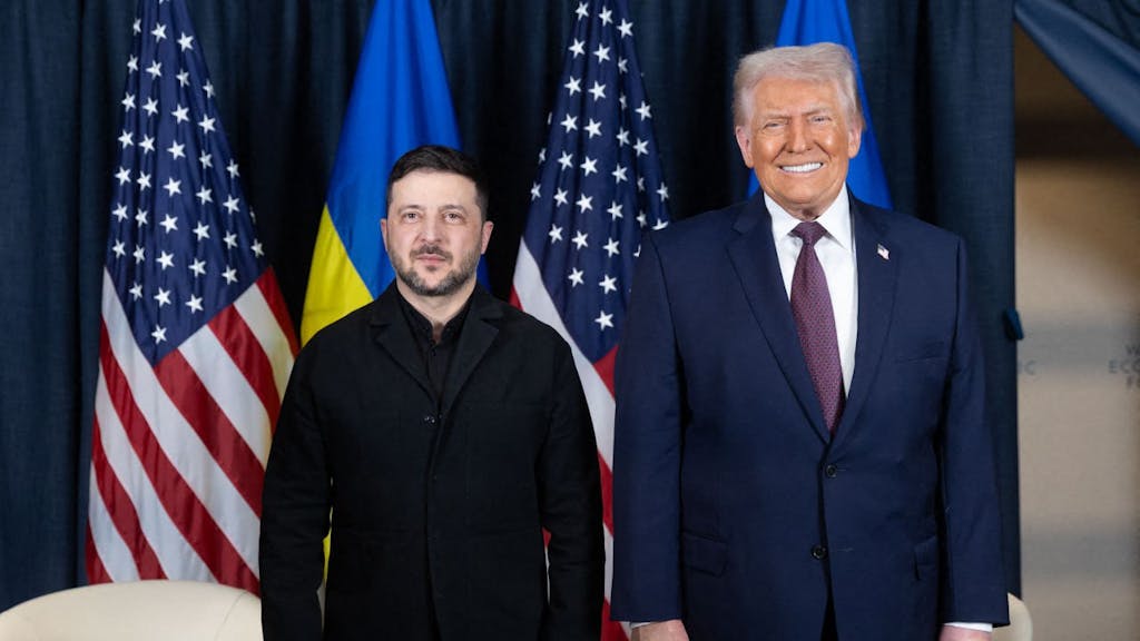 Zelensky slaakt noodkreet bij Trump: wapenleveringen lopen achter op Russische dreiging