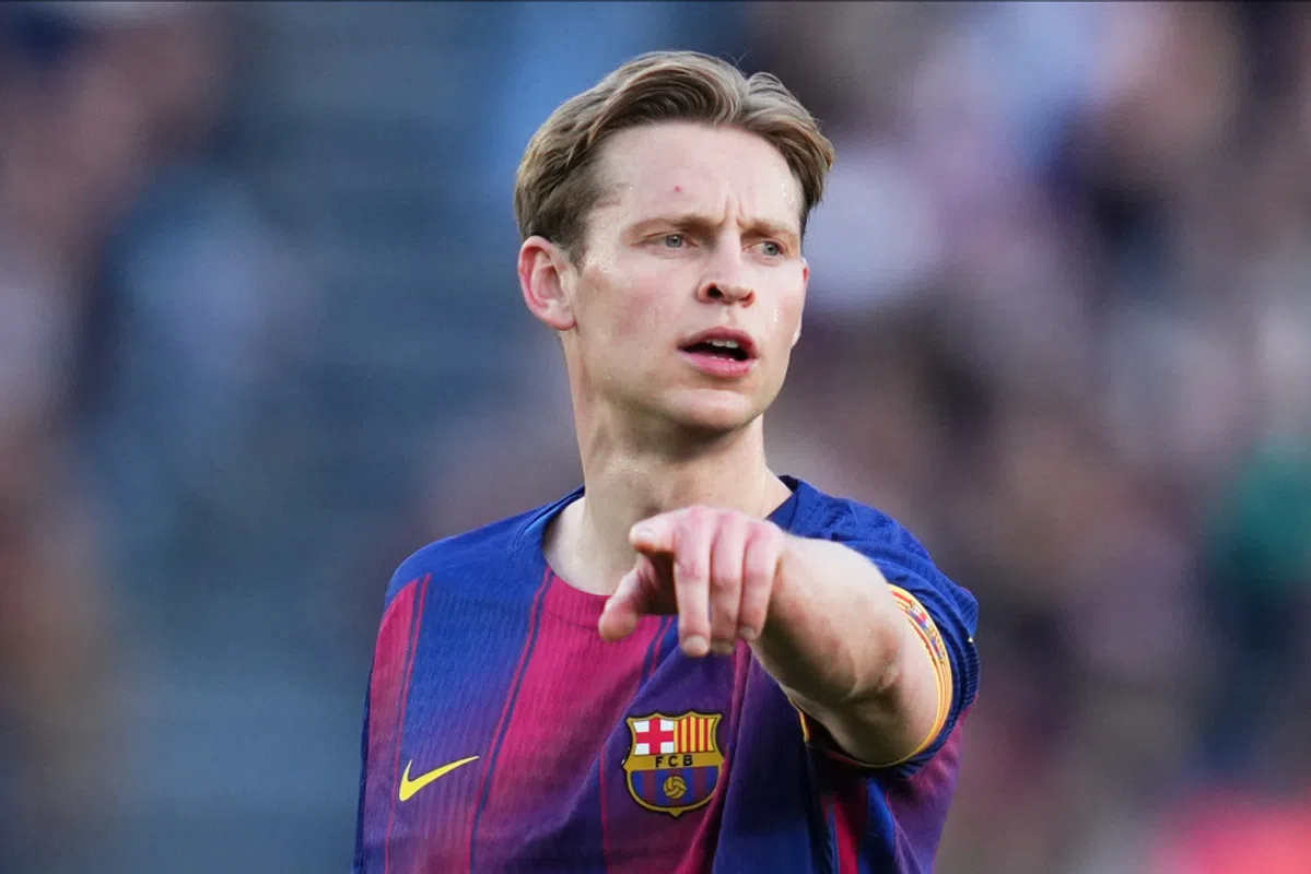 De Jong geeft direct assist bij rentree voor winnend Barcelona