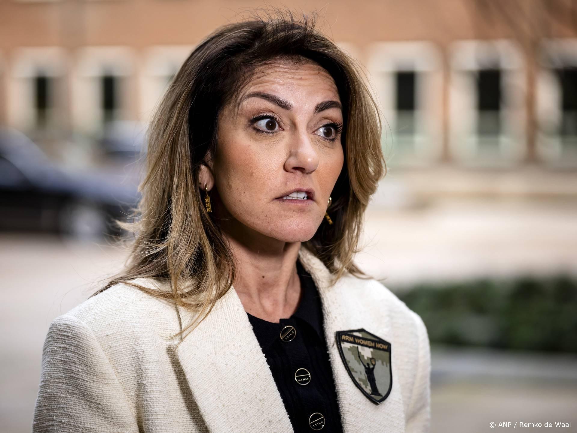 Zondag militair vliegtuig naar Oman om mensen terug te halen