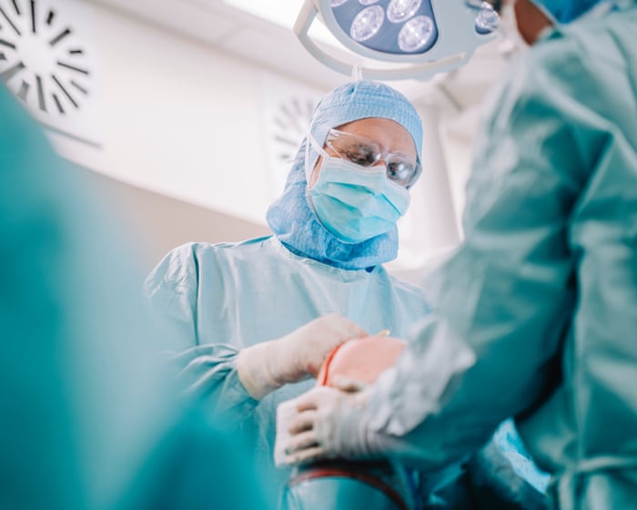 Weight-loss drugs may prevent thousands of knee replacements, study suggests