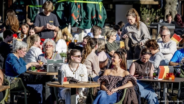 Weeronline verwacht stralende dagen met kans op 20 graden
