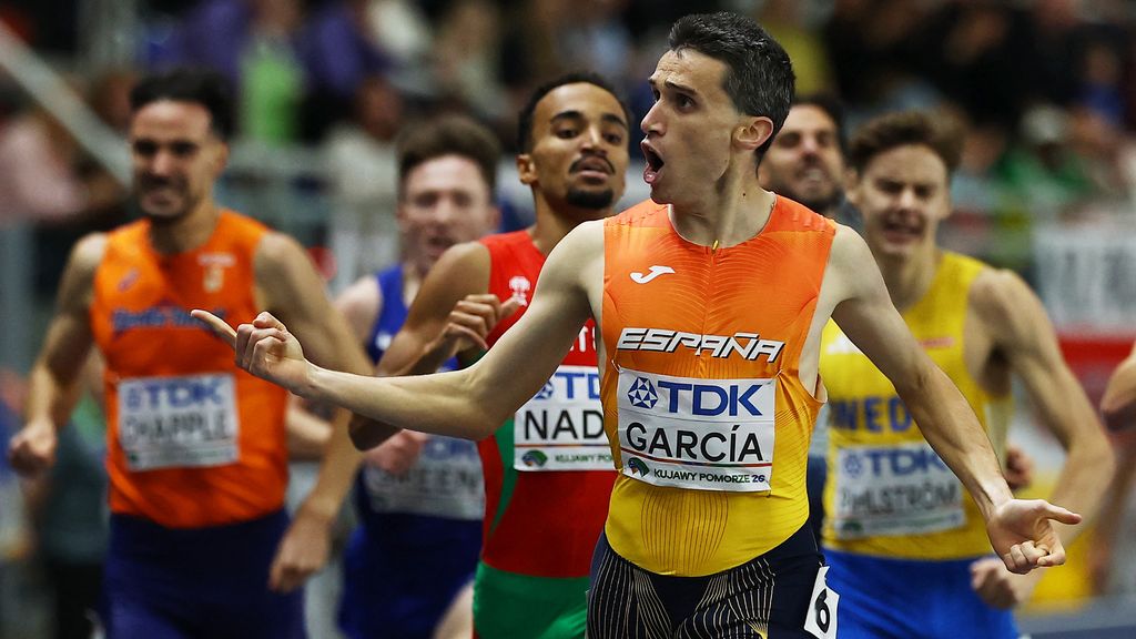 Chapple sprint naar vijfde plek op 1.500 meter, Dokter koerst af op meerkampgoud