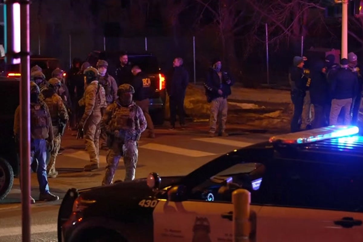 Teargas deployed at Minneapolis protests after Venezuelan man injured in ICE shooting