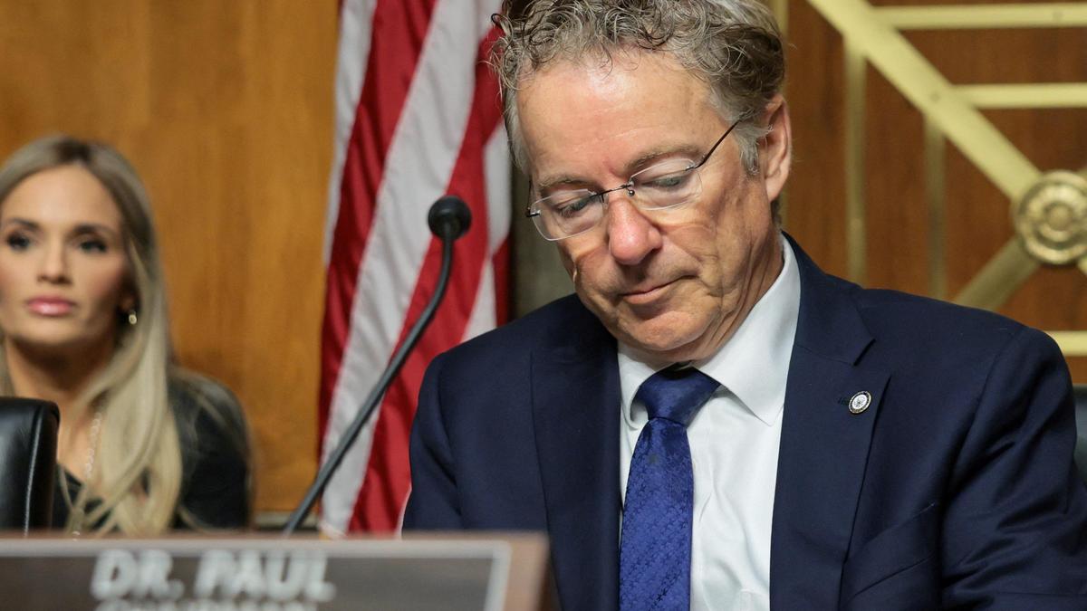 U.S. Senate Republicans block latest bid to rein in Trump Iran war powers