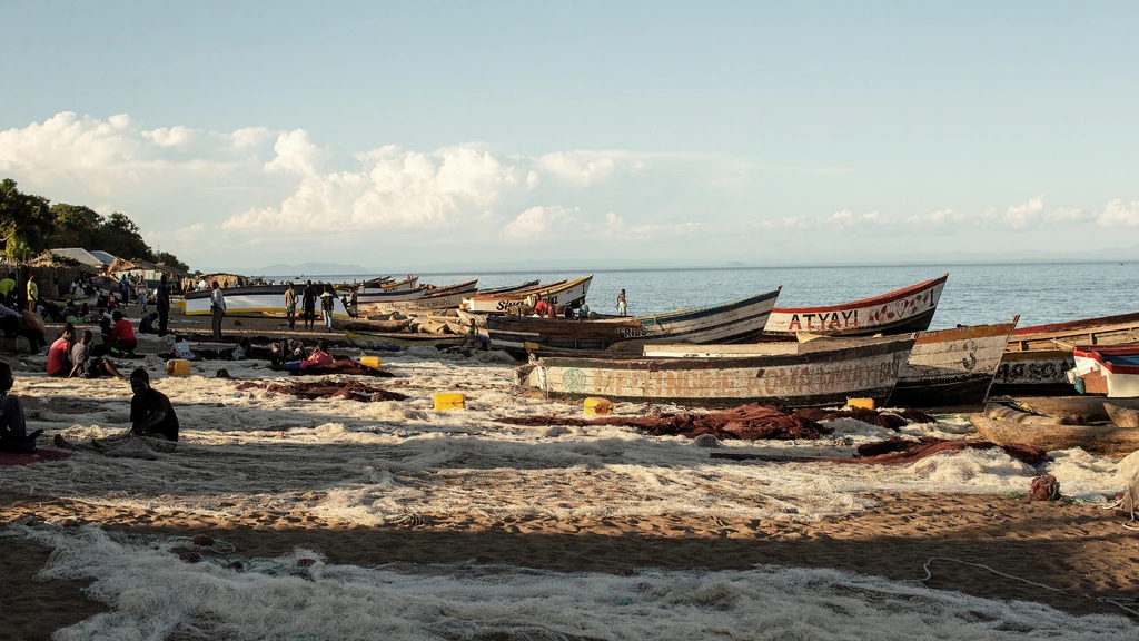 Zoektocht naar vier vermiste Nederlanders op Malawimeer