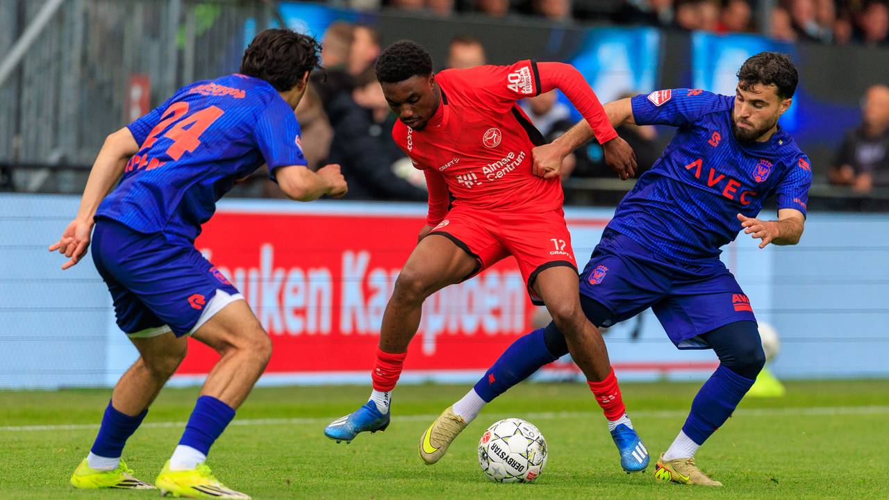 Willem II steeds dichterbij promotie: overwinning in eerste halve finale