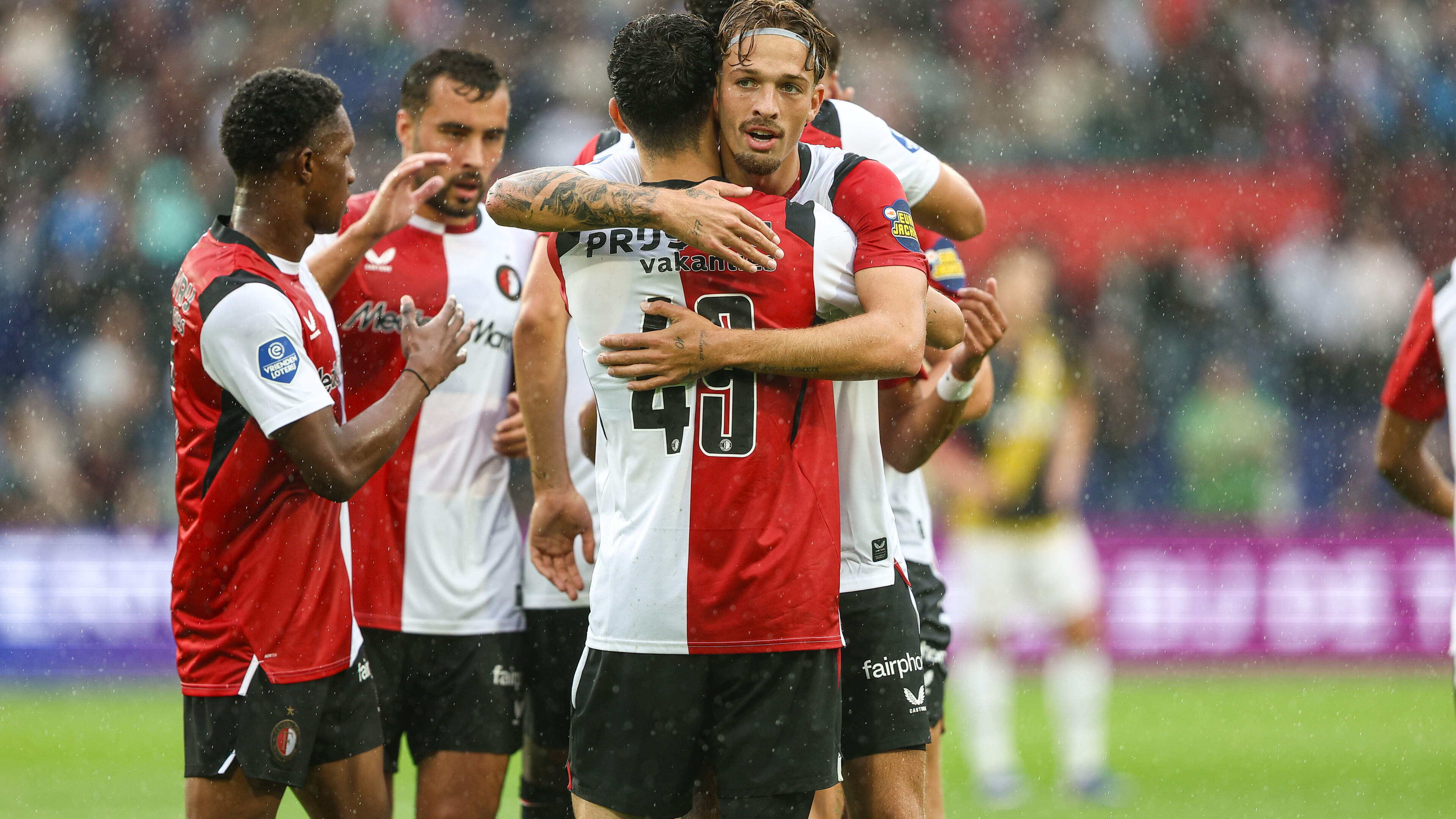 Feyenoord krijgt ook Conference League-finalist Rayo Vallecano op knieën, nog enkele dossiers op burelen De Kuip