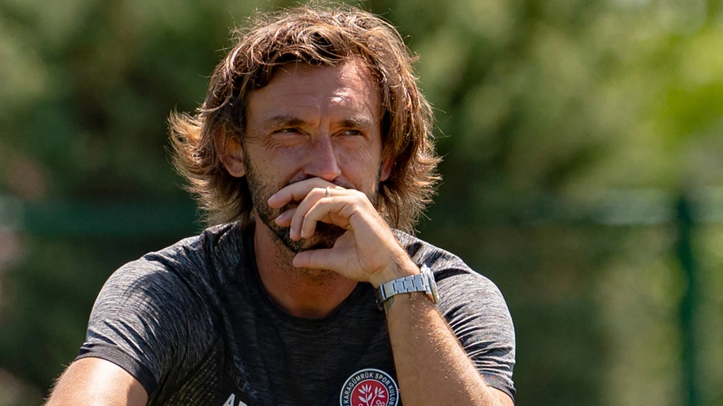 Pirlo geen bondscoach Italië vanwege banden met Russisch gokbedrijf
