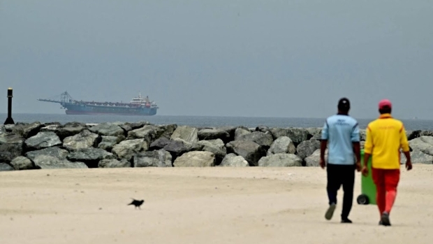 Iran: elk schip in Straat van Hormuz is doelwit