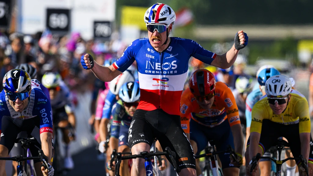 Godon is sprintende Pogacar nu wel de baas en wint weer in Ronde van Romandië
