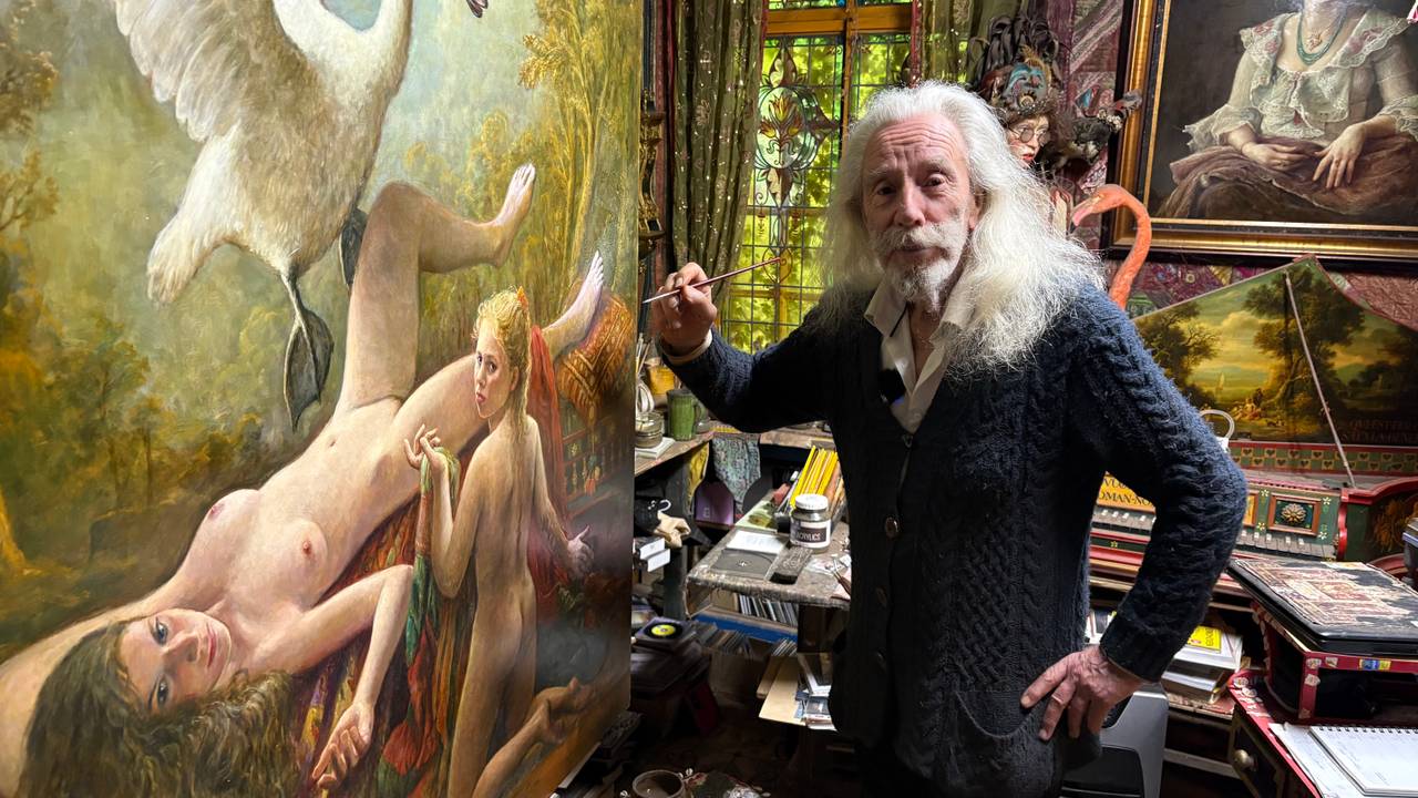 Cornelis Le Mair is alweer druk aan het schilderen na brand in atelier