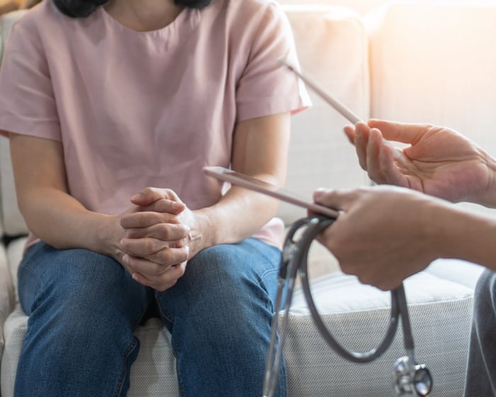 Earlier specialised care could prevent 10,000 miscarriages a year, UK study finds