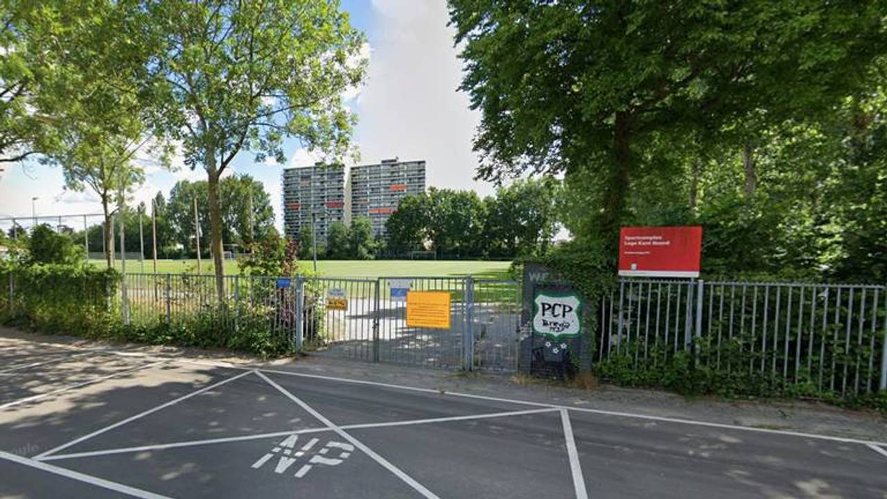 Speler krijgt schop tegen hoofd, maar verdachte wordt vrijgesproken